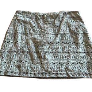 Gap Woman Size 12 Olive Green Eyelet Mini Skirt Lined Festival Country Vibe